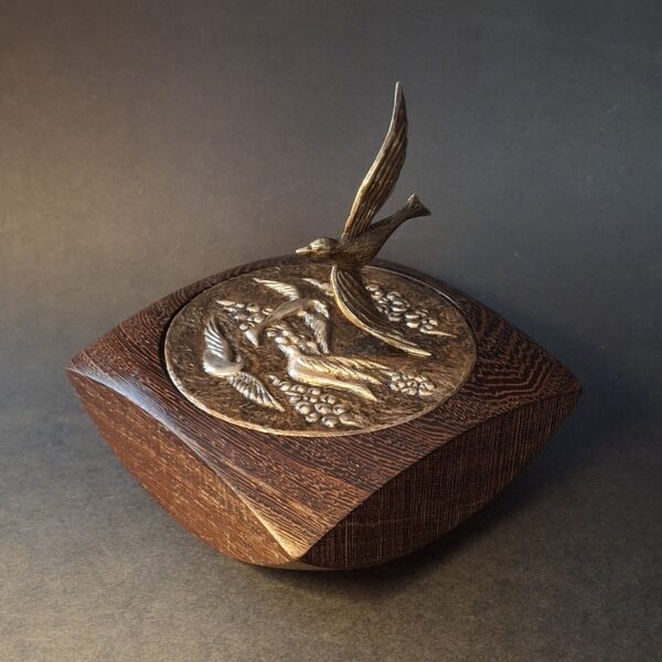 Özgürlük Çanak - Venge